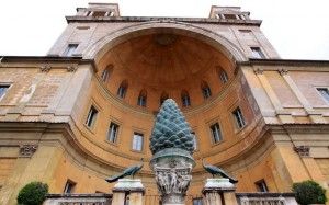 Cortile_della_pigna_vatican_30